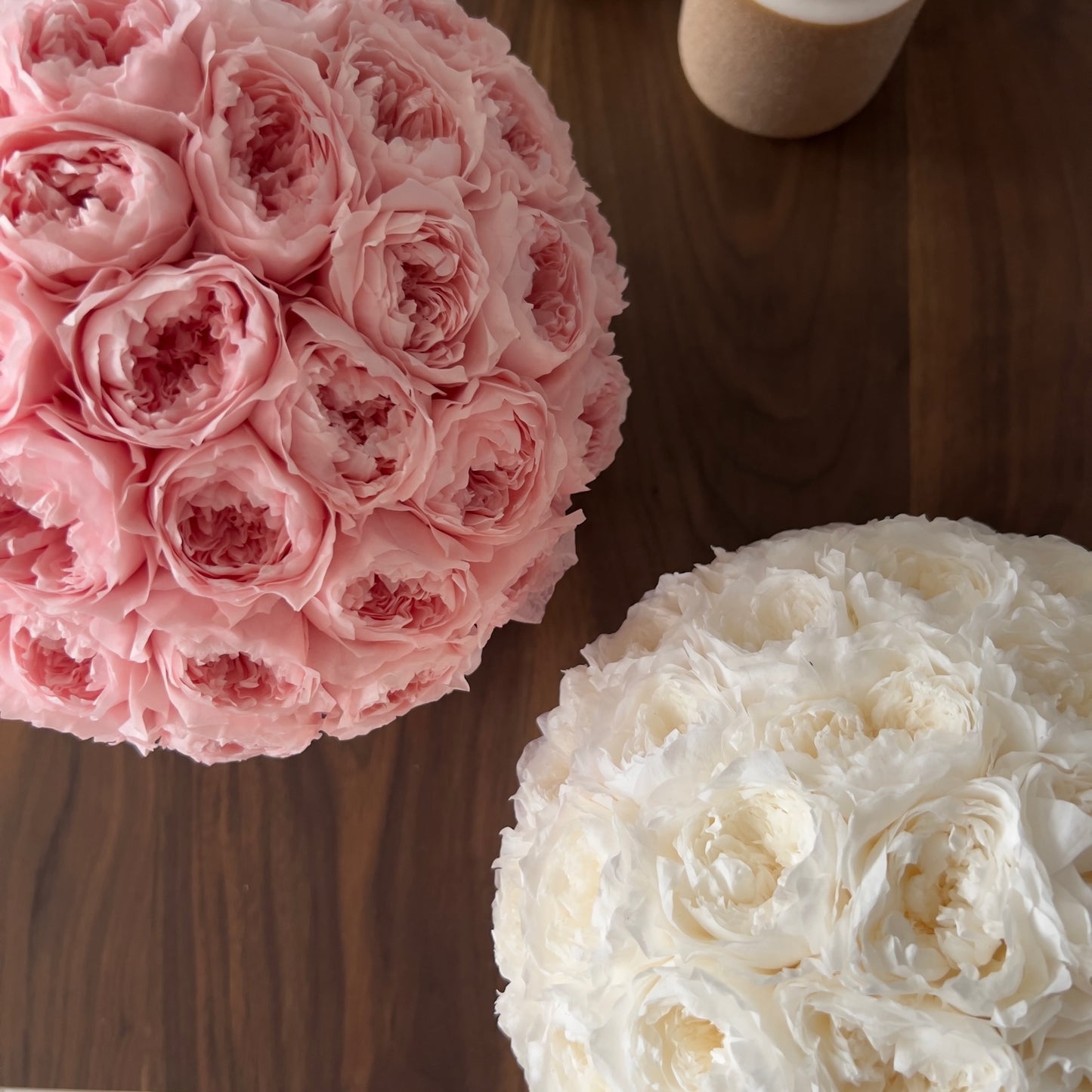 Le Peony Dome White