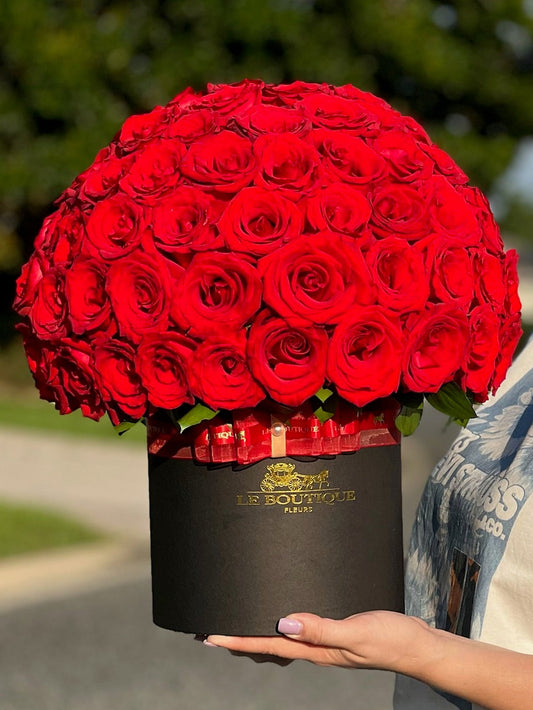 100 Roses Dome