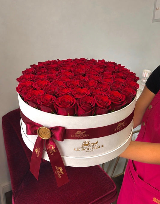 Roses Large Round Box