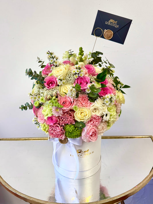 Dome Mixed Flowers - Medium